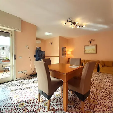 Yourhome In Vico * 비코에쿠엔세