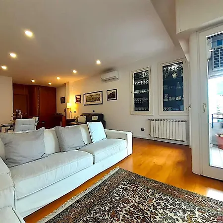 Yourhome In Vico 펜션 *