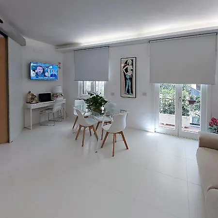 Yourhome In Vico * 비코에쿠엔세