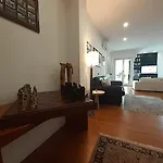 別荘 Yourhome In Vico ヴィーコ・エクエンセ
